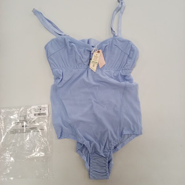 LADIES INTIMATE SMALL LOT, SHELF PULLS, 5522049, 27 units, PA image 3