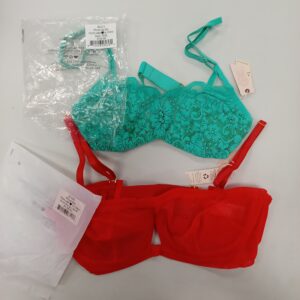 LADIES INTIMATE SMALL LOT, SHELF PULLS, 5522081, 26 units, PA image 3