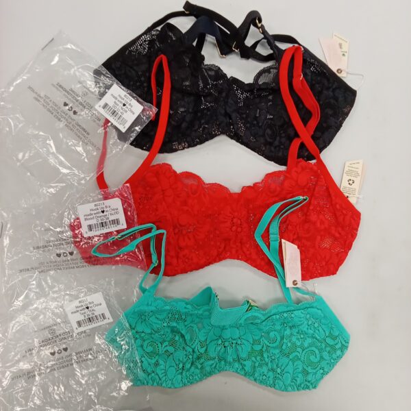 LADIES INTIMATE SMALL LOT, SHELF PULLS, 5522093, 30 units, PA image 3