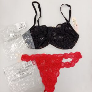 LADIES INTIMATE SMALL LOT, SHELF PULLS, 5522098, 31 units, PA image 3