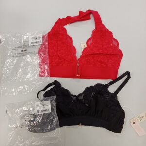 LADIES INTIMATE SMALL LOT, SHELF PULLS, 5522101, 37 units, PA image 3