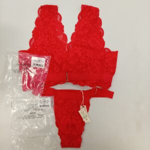 LADIES INTIMATE SMALL LOT, SHELF PULLS, 5522101, 37 units, PA image 2