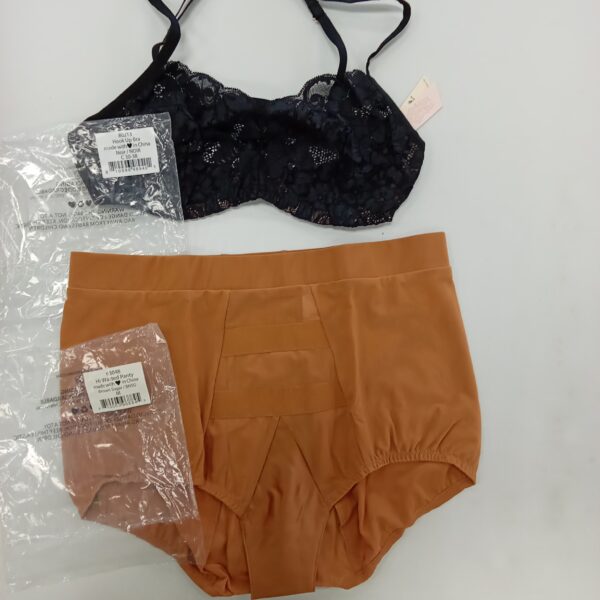 LADIES INTIMATE SMALL LOT, SHELF PULLS, 5522106, 32 units, PA image 2