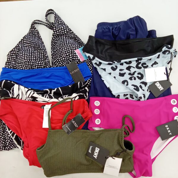 LADIES SWIMWEAR SMALL LOT, SHELF PULLS, 5522139, 61 units, PA image 2