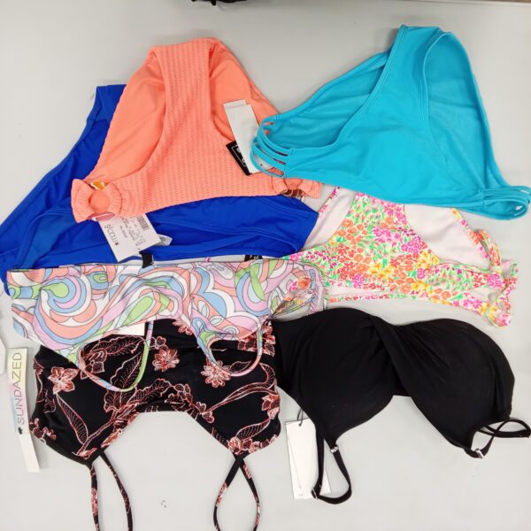 LADIES SWIMWEAR SMALL LOT, SHELF PULLS, 5522145, 54 units, PA image 1