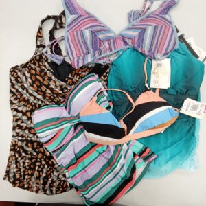 LADIES SWIMWEAR SMALL LOT, SHELF PULLS, 5522158, 60 units, PA image 2