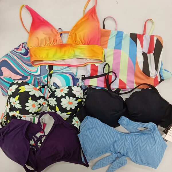 LADIES SWIMWEAR SMALL LOT, SHELF PULLS, 5522161, 68 units, PA image 8
