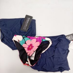 LADIES SWIMWEAR SMALL LOT, SHELF PULLS, 5522167, 72 units, PA image 10