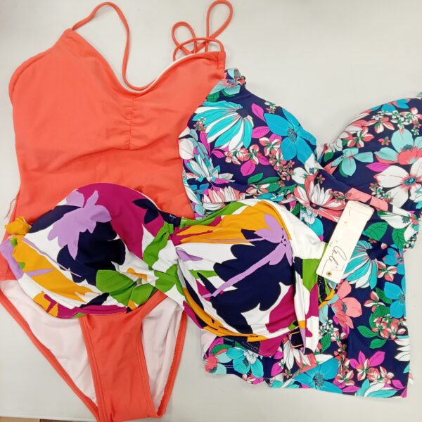 LADIES SWIMWEAR SMALL LOT, SHELF PULLS, 5522199, 59 units, PA image 8