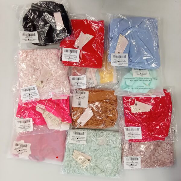 LADIES INTIMATE SMALL LOT, SHELF PULLS, 5522258, 23 units, PA image 1