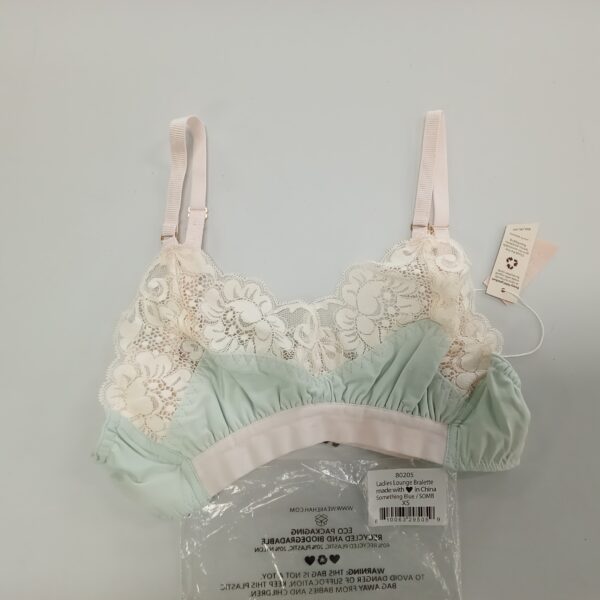 LADIES INTIMATE SMALL LOT, SHELF PULLS, 5522048, 28 units, PA image 3