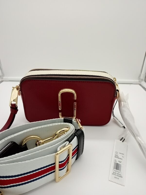 HANDBAGS AND WALLETS SMALL LOT, SHELF PULLS, 5521805, 6 units, PA image 6