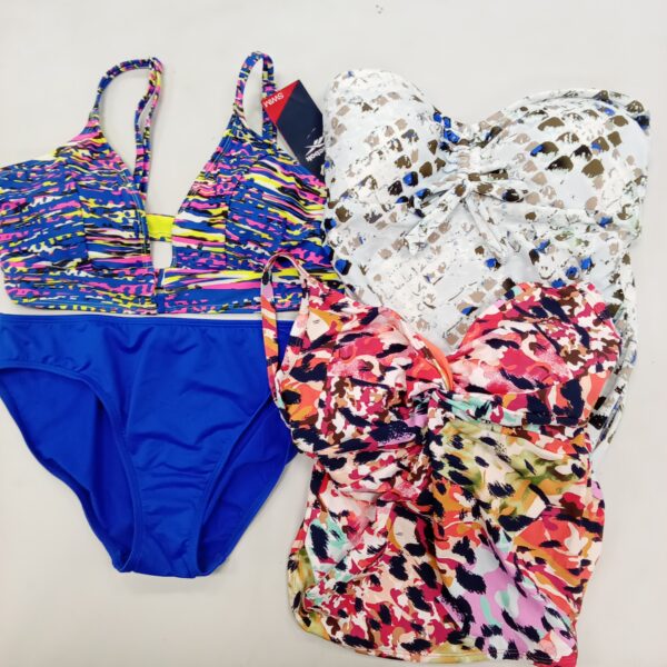 LADIES SWIMWEAR SMALL LOT, SHELF PULLS, 5522141, 60 units, PA image 7