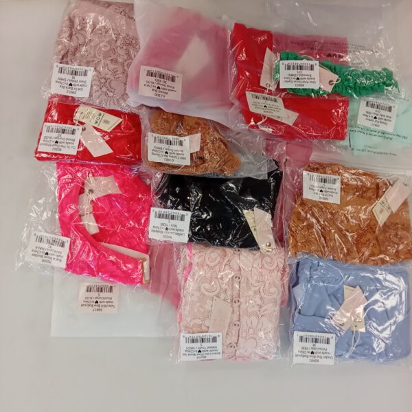 LADIES INTIMATE SMALL LOT, SHELF PULLS, 5522276, 29 units, PA image 1