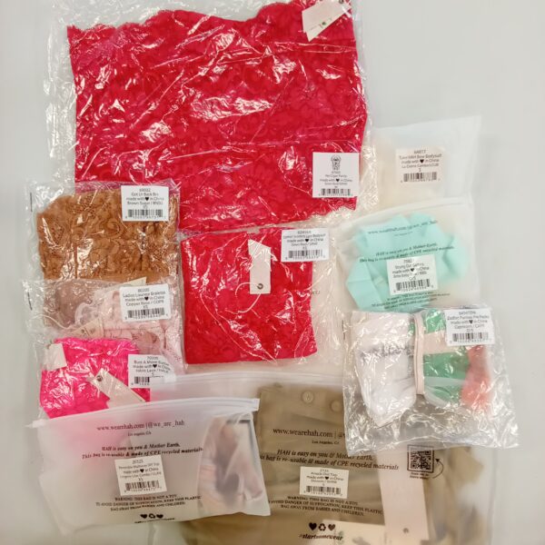 LADIES INTIMATE SMALL LOT, SHELF PULLS, 5522291, 23 units, PA image 1