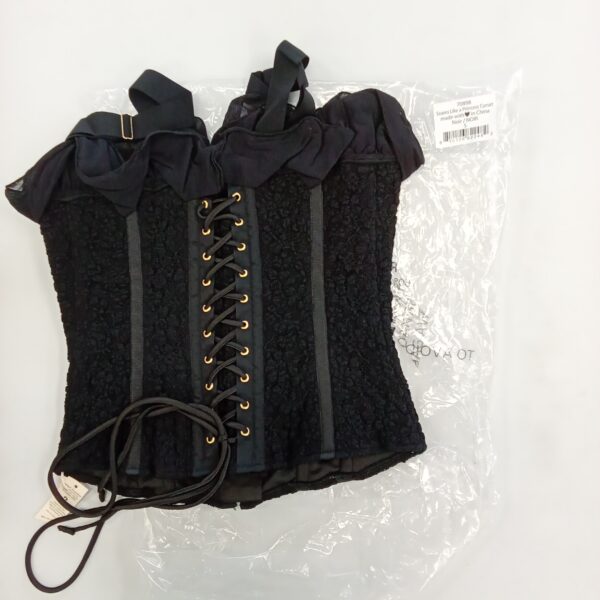 LADIES INTIMATE SMALL LOT, SHELF PULLS, 5522306, 27 units, PA image 3