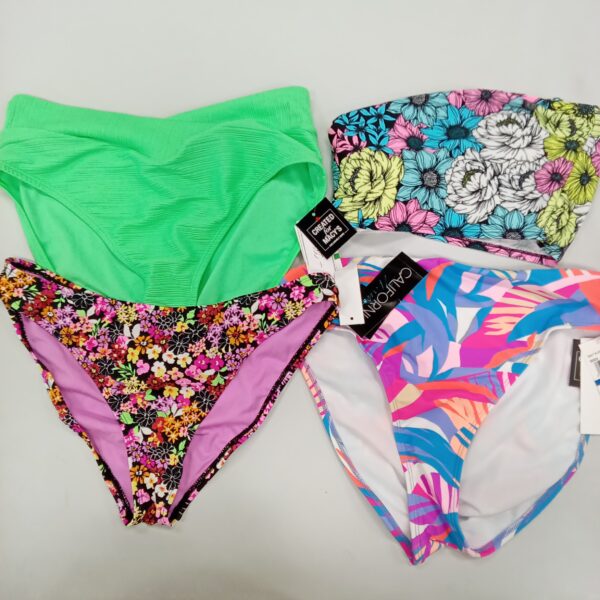 LADIES SWIMWEAR SMALL LOT, SHELF PULLS, 5522326, 32 units, PA image 1