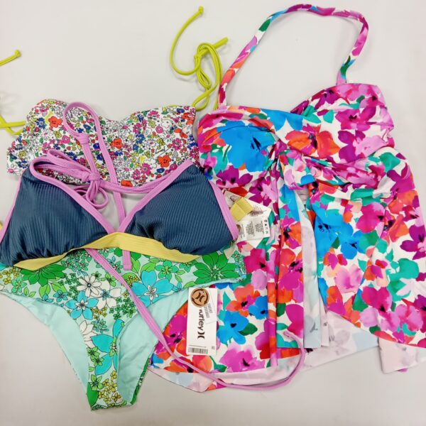 LADIES SWIMWEAR SMALL LOT, SHELF PULLS, 5522328, 25 units, PA image 6