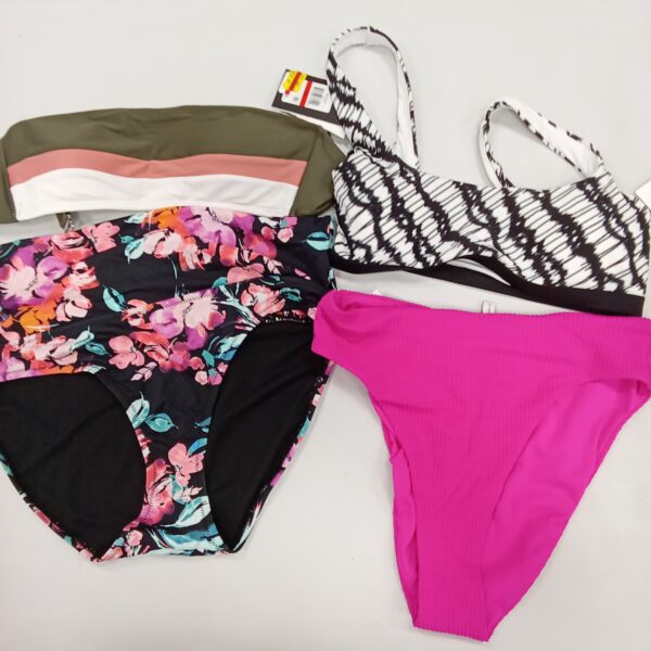 LADIES SWIMWEAR SMALL LOT, SHELF PULLS, 5522329, 31 units, PA image 3