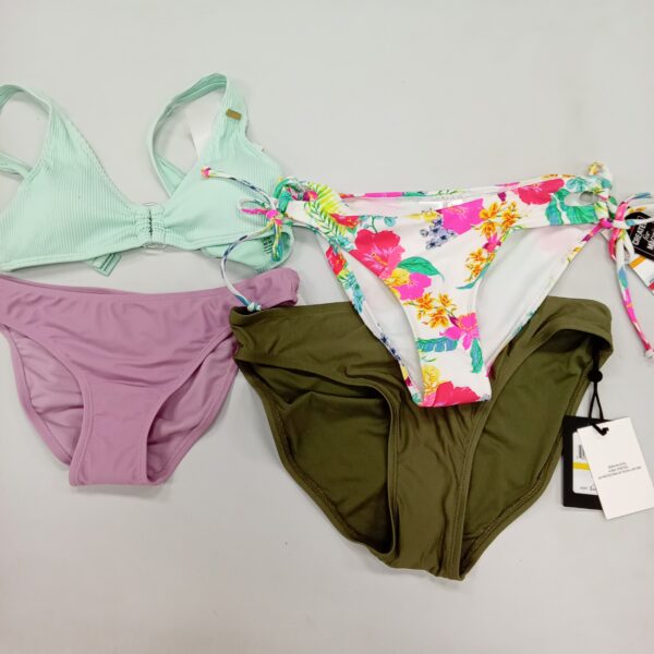 LADIES SWIMWEAR SMALL LOT, SHELF PULLS, 5522331, 32 units, PA image 5