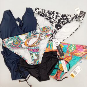 LADIES SWIMWEAR SMALL LOT, SHELF PULLS, 5522388, 26 units, PA image 6