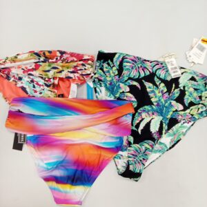 LADIES SWIMWEAR SMALL LOT, SHELF PULLS, 5522388, 26 units, PA image 4