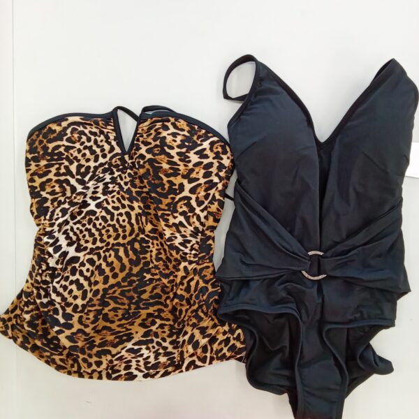 LADIES SWIMWEAR SMALL LOT, SHELF PULLS, 5522396, 18 units, PA image 5