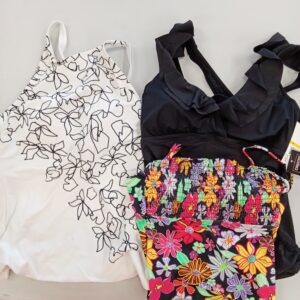 LADIES SWIMWEAR SMALL LOT, SHELF PULLS, 5522397, 18 units, PA image 7