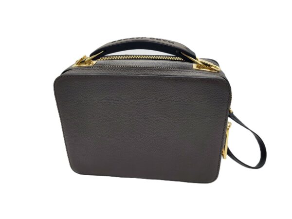 HANDBAGS AND WALLETS SMALL LOT, SHELF PULLS, 5522383, 4 units, PA image 13