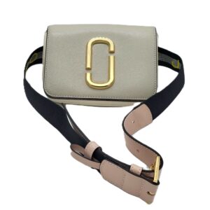 HANDBAGS AND WALLETS SMALL LOT, SHELF PULLS, 5522383, 4 units, PA image 16