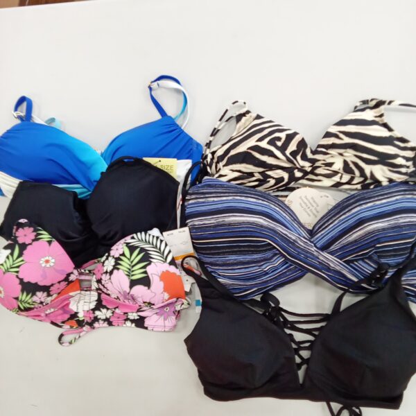 LADIES SWIMWEAR SMALL LOT, SHELF PULLS, 5522393, 31 units, PA image 4
