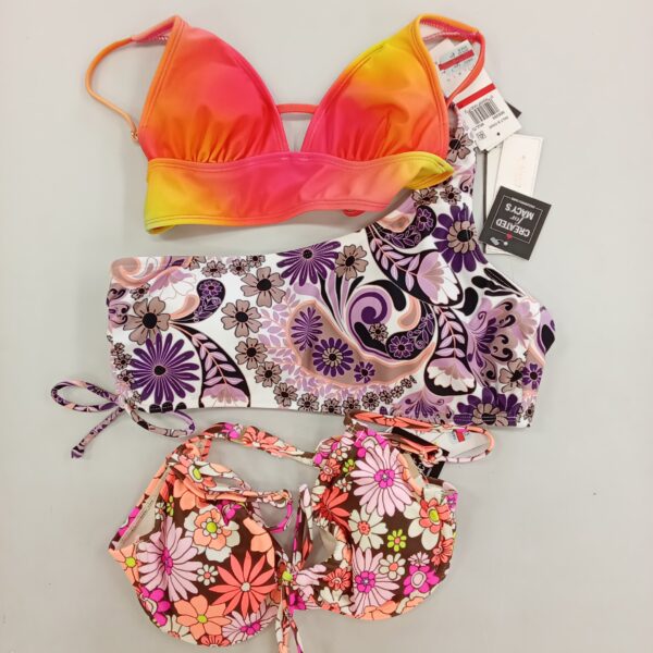 LADIES SWIMWEAR SMALL LOT, SHELF PULLS, 5522393, 31 units, PA image 5