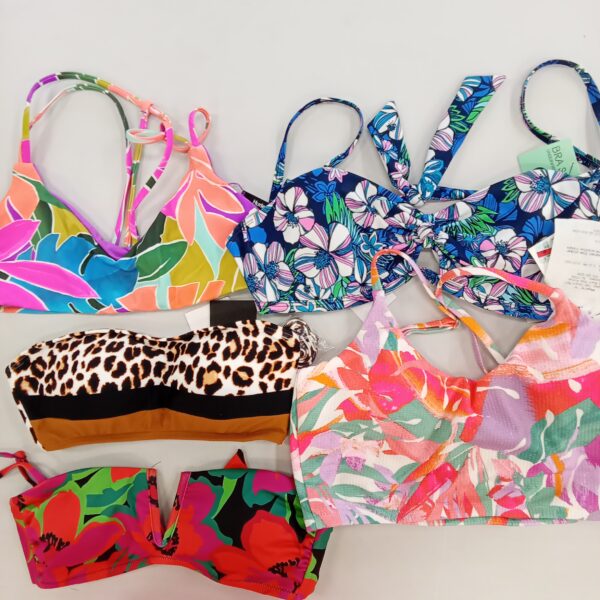 LADIES SWIMWEAR SMALL LOT, SHELF PULLS, 5522394, 25 units, PA image 4