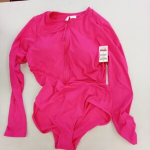LADIES SWIMWEAR SMALL LOT, SHELF PULLS, 5522405, 28 units, PA image 4