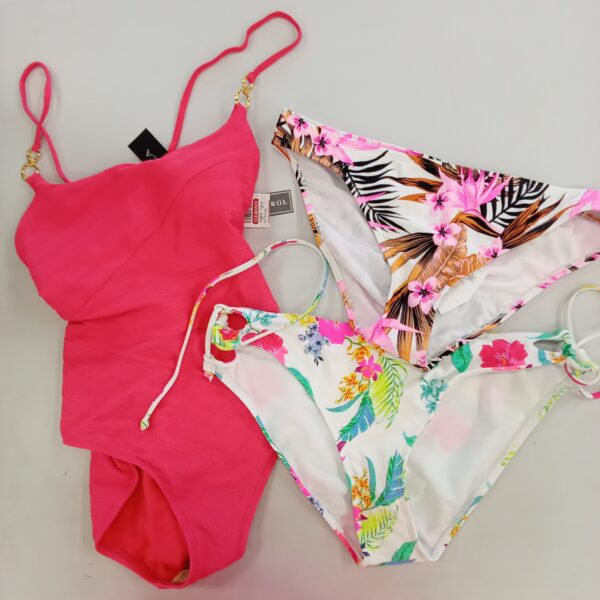 LADIES SWIMWEAR SMALL LOT, SHELF PULLS, 5522405, 28 units, PA image 2