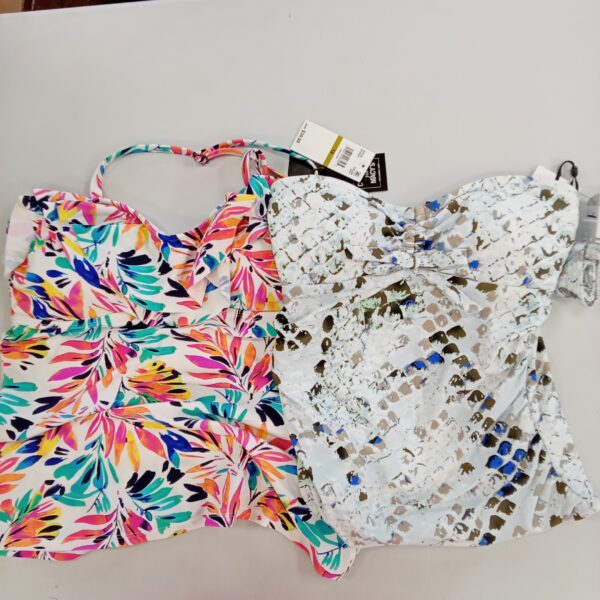 LADIES SWIMWEAR SMALL LOT, SHELF PULLS, 5522407, 29 units, PA image 3