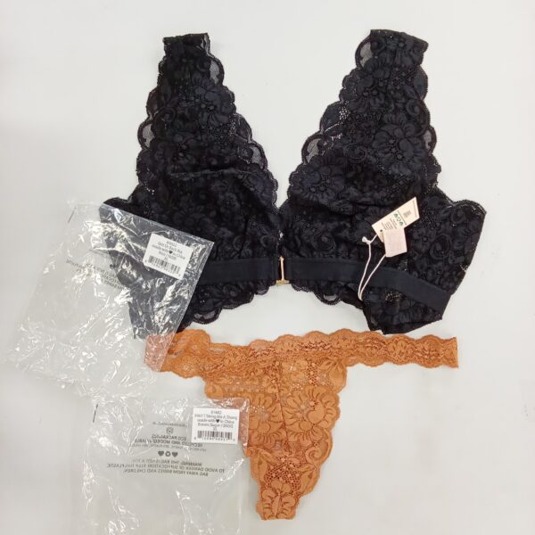 LADIES INTIMATE SMALL LOT, SHELF PULLS, 5522411, 24 units, PA image 2