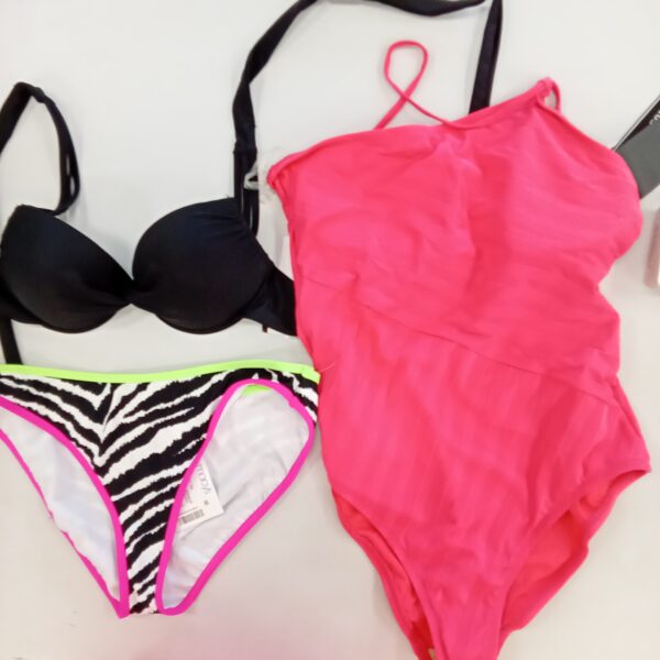 LADIES SWIMWEAR SMALL LOT, SHELF PULLS, 5522406, 29 units, PA image 7