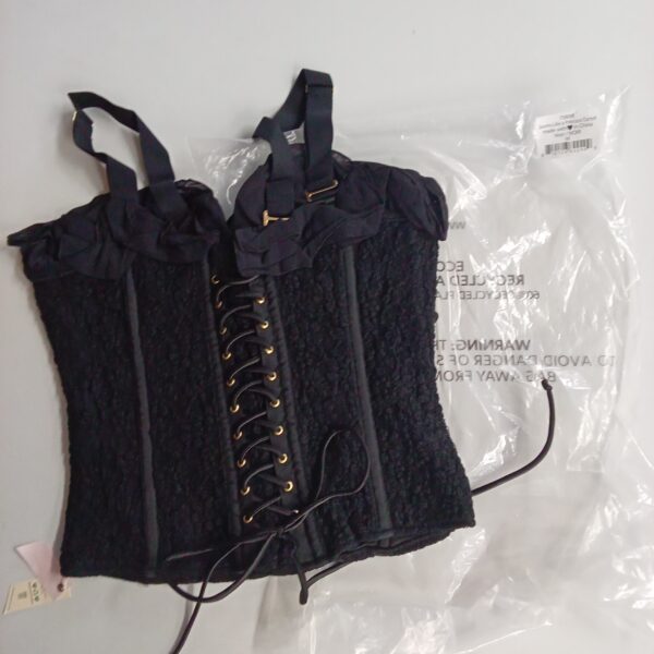 LADIES INTIMATE SMALL LOT, SHELF PULLS, 5522678, 23 units, PA image 8