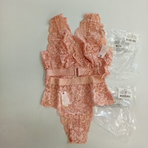 LADIES INTIMATE SMALL LOT, SHELF PULLS, 5522769, 29 units, PA image 1