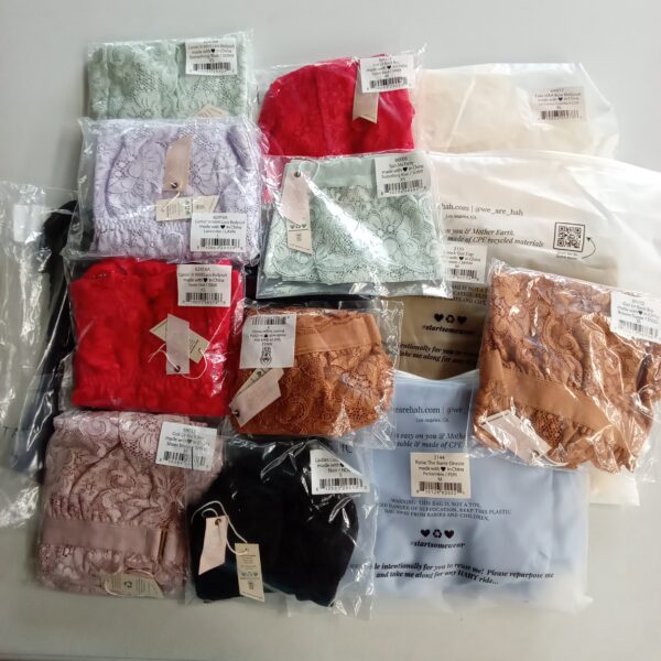 LADIES INTIMATE SMALL LOT, SHELF PULLS, 5522653, 23 units, PA image 1
