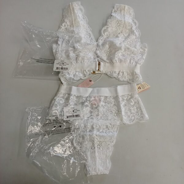 LADIES INTIMATE SMALL LOT, SHELF PULLS, 5522772, 27 units, PA image 6