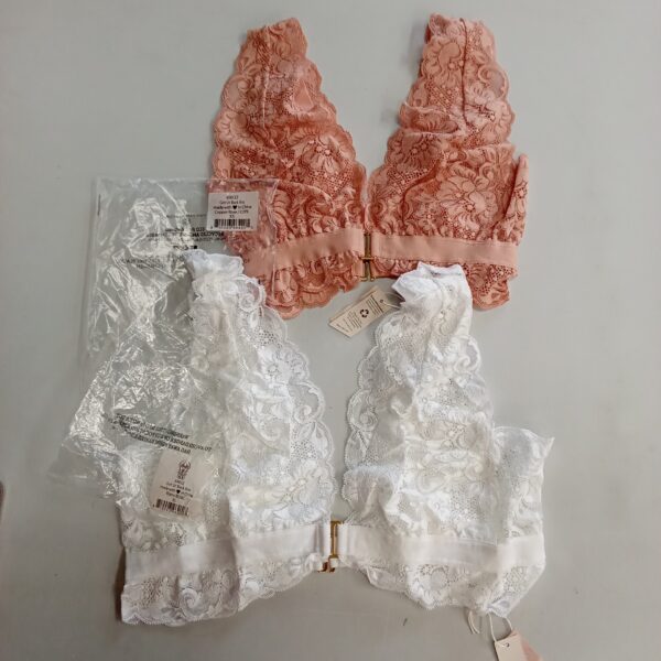 LADIES INTIMATE SMALL LOT, SHELF PULLS, 5522777, 27 units, PA image 5