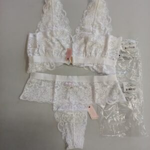LADIES INTIMATE SMALL LOT, SHELF PULLS, 5522859, 27 units, PA image 4
