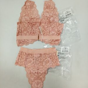 LADIES INTIMATE SMALL LOT, SHELF PULLS, 5522969, 22 units, PA image 10