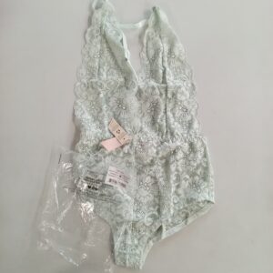 LADIES INTIMATE SMALL LOT, SHELF PULLS, 5522664, 23 units, PA image 5