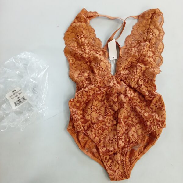 LADIES INTIMATE SMALL LOT, SHELF PULLS, 5522664, 23 units, PA image 9