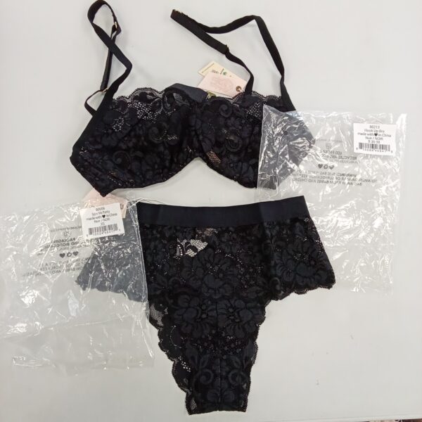 LADIES INTIMATE SMALL LOT, SHELF PULLS, 5522800, 30 units, PA image 5