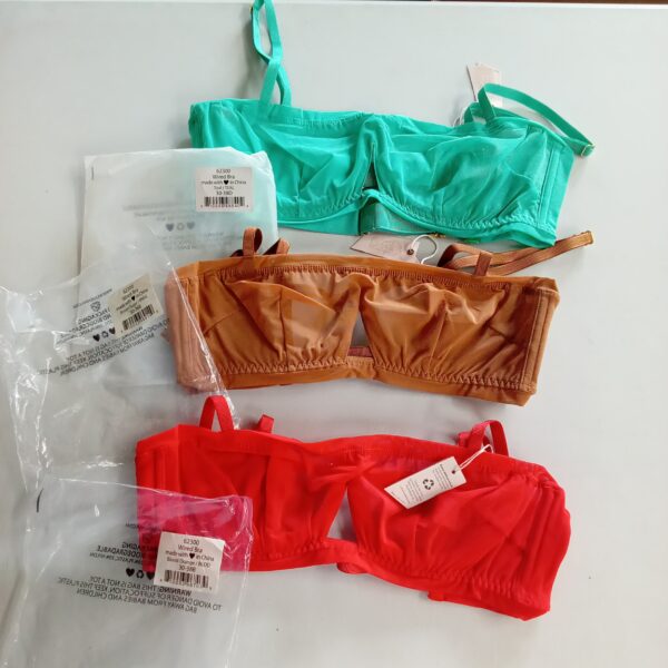 LADIES INTIMATE SMALL LOT, SHELF PULLS, 5522674, 24 units, PA image 6