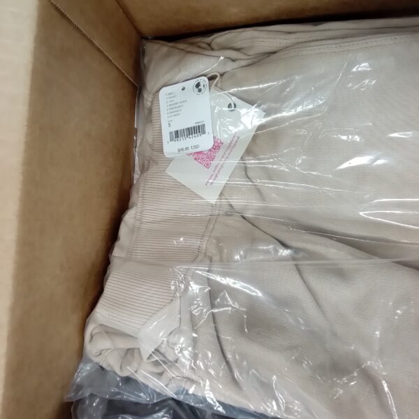 LADIES SPORT SMALL LOT, SHELF PULLS, 5523351, 24 units, PA image 4
